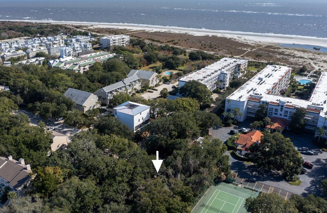 Comfortable 2 bedroom Beach Home located on quiet street