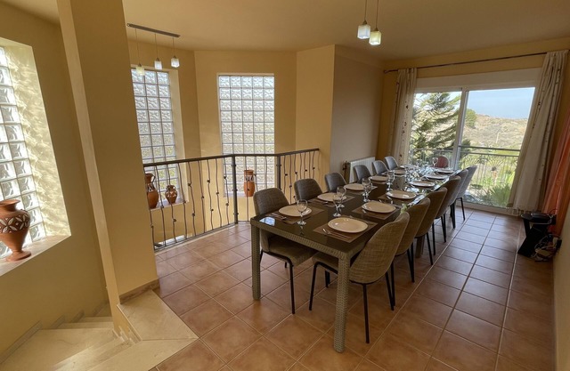 Comfortable villa with air conditioning, Wi-Fi, pool, and peaceful garden