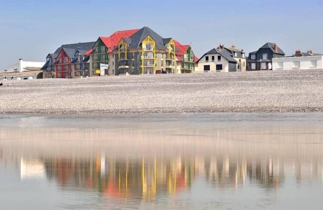 Comfortably furnished apartment with a sea view