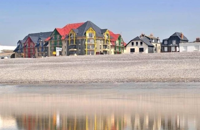 Comfortably furnished apartment with a sea view