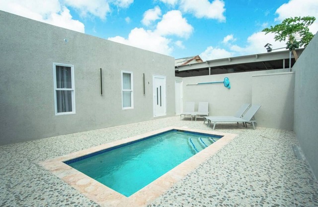 Comfy 1BR Apartment near Eagle Beach by Lucha