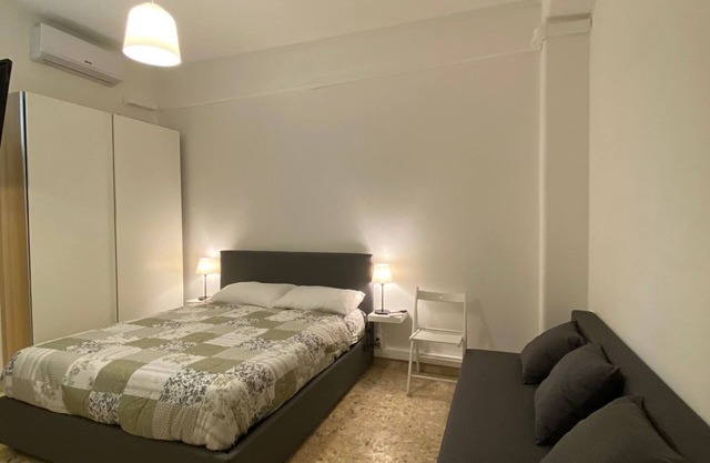 Comfy apartment with 4 double bedrooms, 4 bathrooms and a fully equipped kitchen