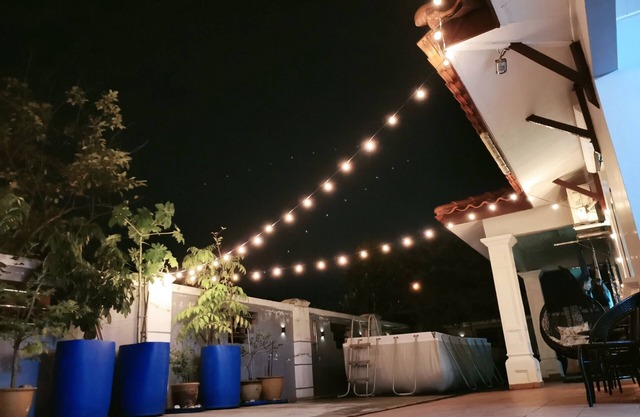 Comfy Corner House 4BR @10 mins legoland 10-16pax