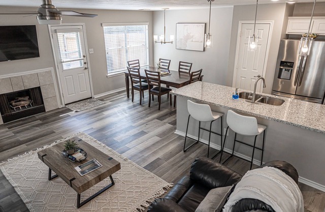 💎 Comfy Three Bedroom Condo 💎