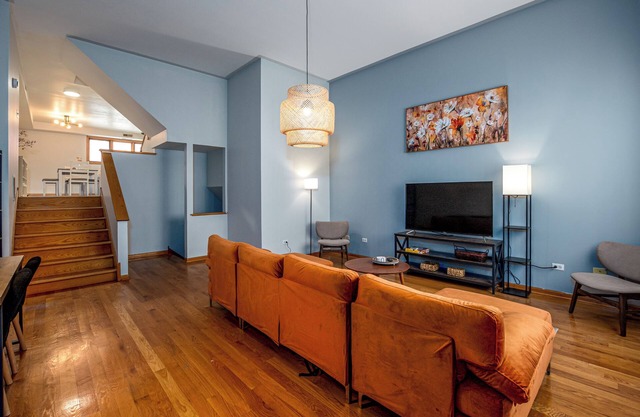 Comfy Townhome with game room and 2 garage spots!