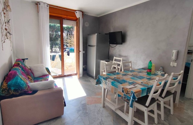 Completely refurbished flat near the beach