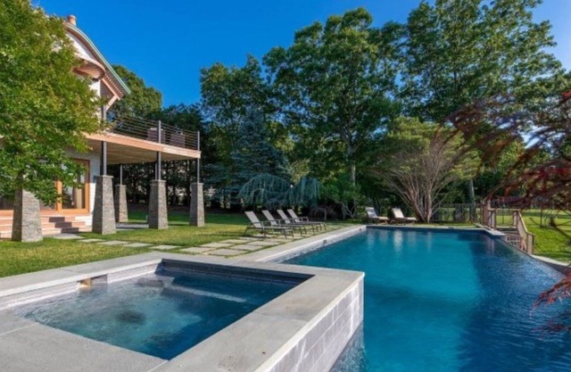 Completely Renovated, Water Views, Access to Private Bay Beach and Marina