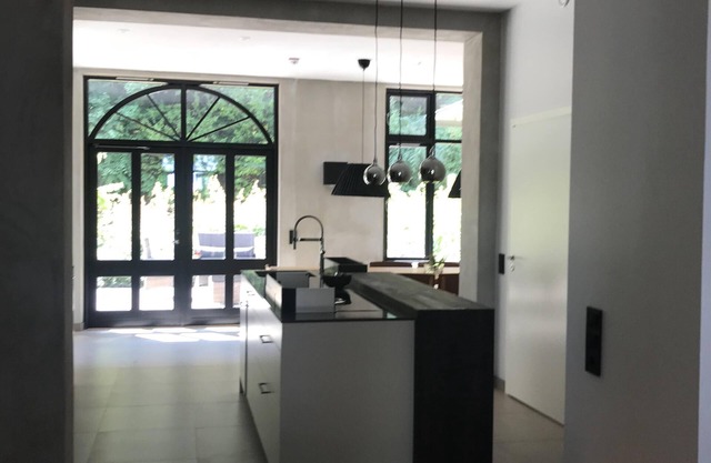 Completely renovated holiday home with luxury feel!
