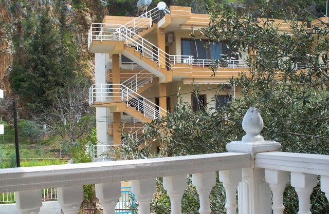 Complex of apartments in Vlore up to 14 people