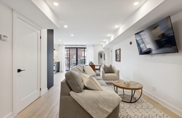 Condo for 4 Overlooking Downtown Collingwood