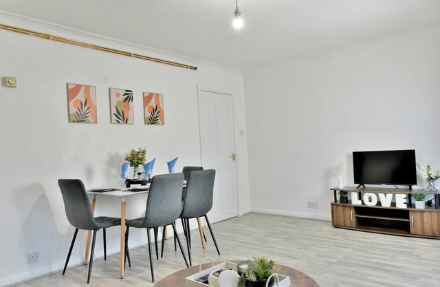 Convenient Accommodation near Reading University