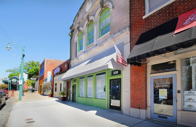 Cool & Unique Condo on Main Street