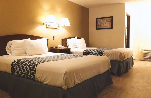 Coratel Inn & Suites By Jasper McCook - Deluxe 2 Queen Bed NS