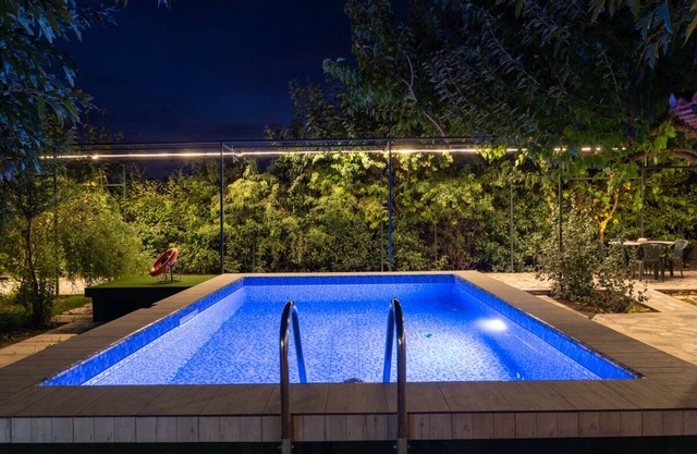 CorinthianVillas Orange Villa