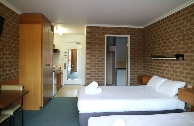 Corowa Golf Club Motel