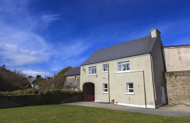 Cosy 1bed Pet Friendly Garden Apt on the Wild Atlantic Way in South Donegal