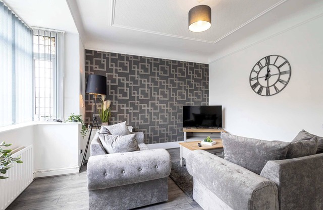 Cosy 3 Bedroom House in St Helens