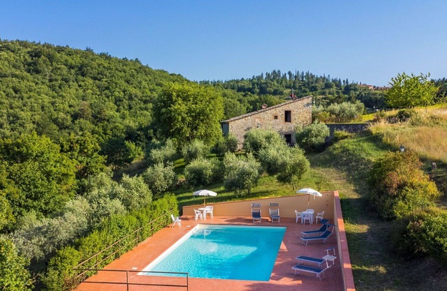 Cosy apartment in villa for 4 people with pool, A/C, WIFI, TV, patio and panoramic view