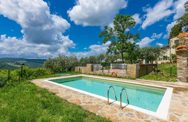 Cosy apartment for 2 guests with WIFI, pool, TV, patio, pets allowed and panoramic view