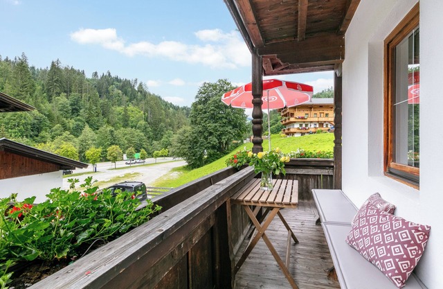 Cosy apartment at the Alpbach ski lift