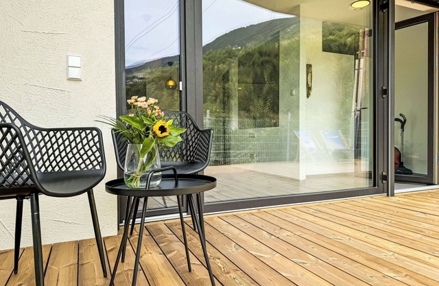 Cosy apartment for 4 guests with WIFI, TV and terrace