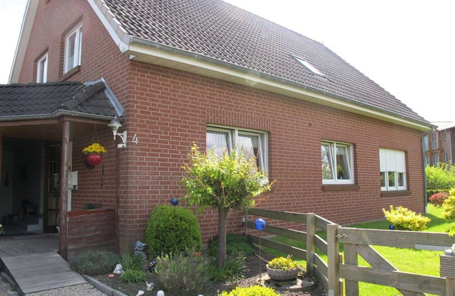 Cosy apartment for 4 guests with WIFI, TV, terrace and pets allowed