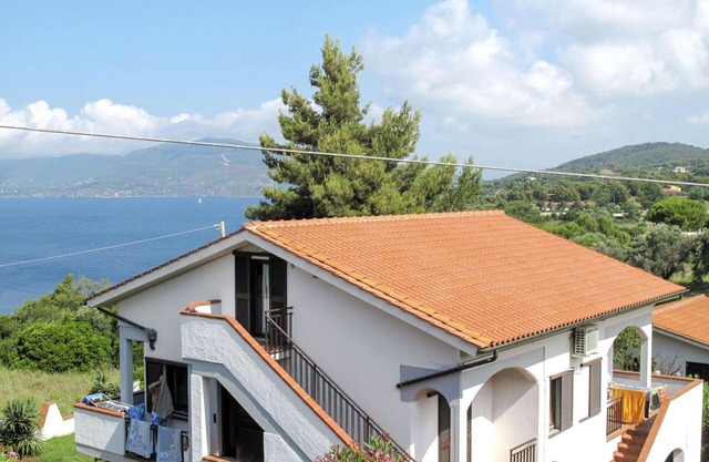 Cosy apartment for 4 guests with WIFI, TV and patio