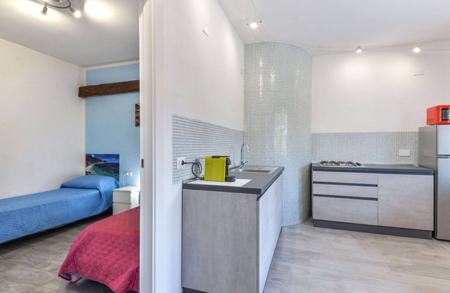 Cosy apartment for 4 guests with WIFI, pool, A/C and terrace