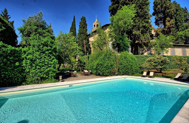 Cosy apartment for 2 people with A/C, WIFI, pool and panoramic view