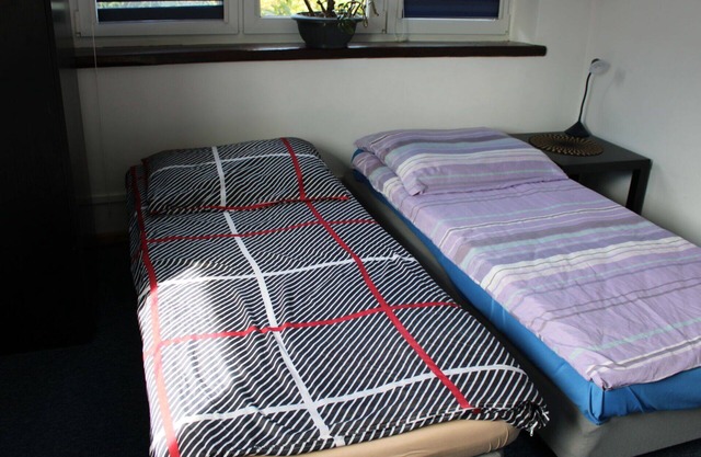 Cosy apartment in villa for 4 guests with WIFI, TV, terrace, pets allowed and parking
