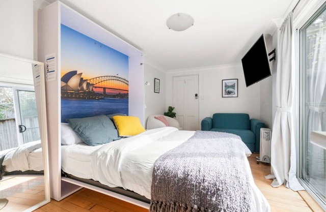 Cosy, Compact and Private Studio Garden Apartment