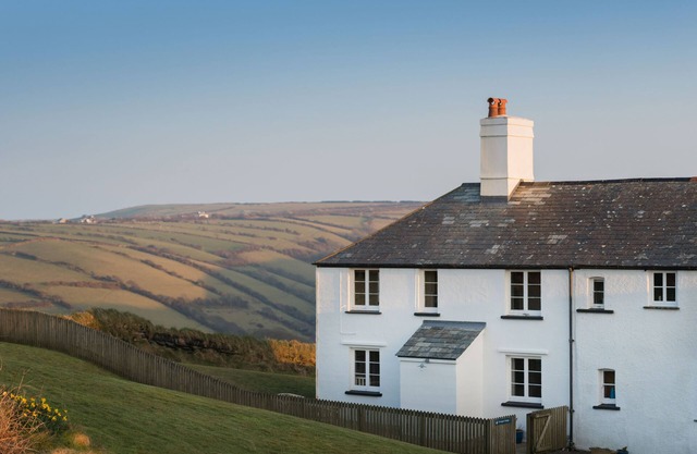 Cosy cottage on the cliffs,for walking and nature lovers near Crackington Haven.