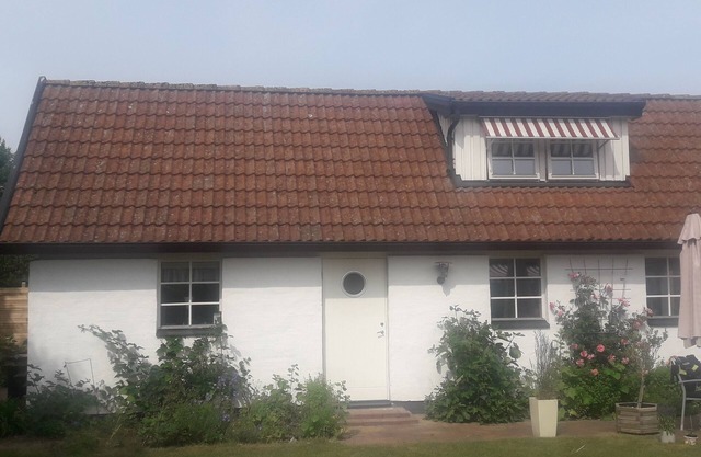 Cosy little gardenhouse in Ystad. Without kitchen.