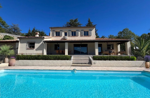 Côte 'd Azur - Beautiful villa with private pool and magnificent views