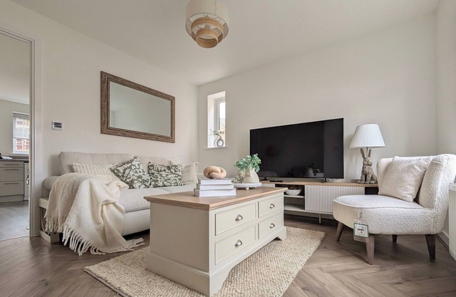 Cotswold green - sleeps 5 - free ev charge