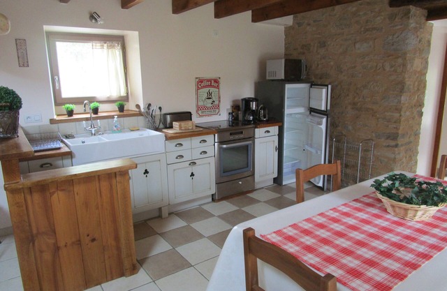 Cottage CARPE DIEM 10 minutes from the beach (for 4 people and 1 baby)