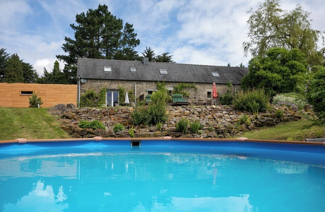 Cottage 'Gîte - Ty Morgane' with Shared Pool, Shared Garden and Wi-Fi