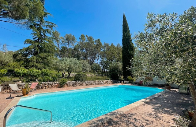 Cottage 'Les Bergeries De Danielle' with Private Pool, Private Terrace and Wi-Fi