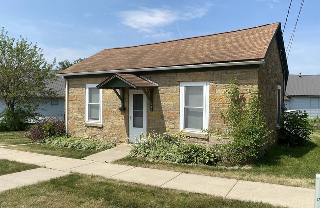 Cottage on Main