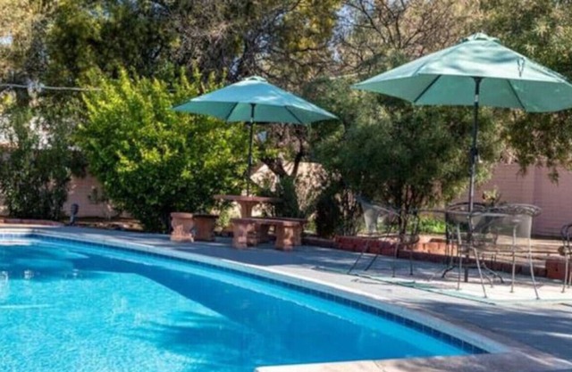 Country Club · Refreshing Home in Sam Hughes w/ Cool Private Pool