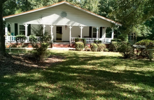 Country cottage in fantastic Natchez with WiFi, AC