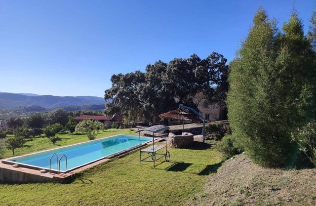 Country House "El Rincón" with Mountain View, Private Pool & 2 Terraces