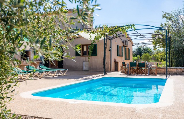 Country Home Sa Torreta with Pool, Terrace, Wi-Fi & Air Conditioning