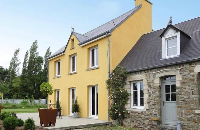 Country house, Canville-la-Rocque