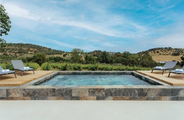Country House 'Arinto' with Mountain View, Wi-Fi and Air Conditioning