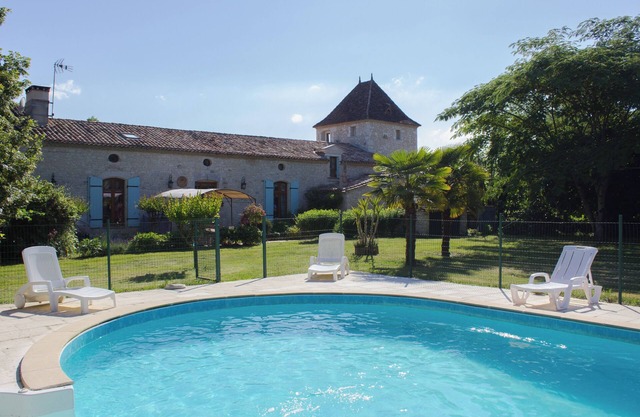Country house in greenery and calm private pool spa terrace