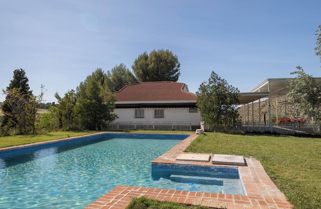 Country House 'Los Pilares' with Mountain View, Private Pool and Air Conditioning