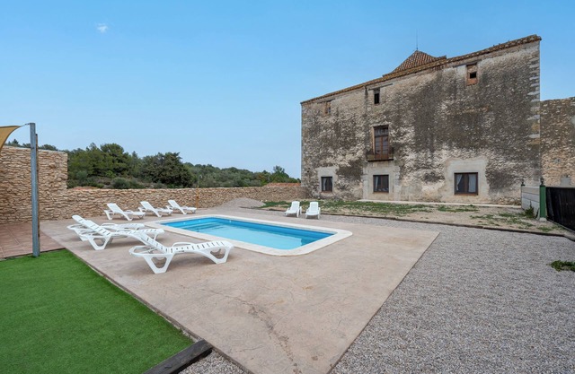 Country House 'Moli Categoria Superior' with Private Pool, Private Terrace and Wi-Fi