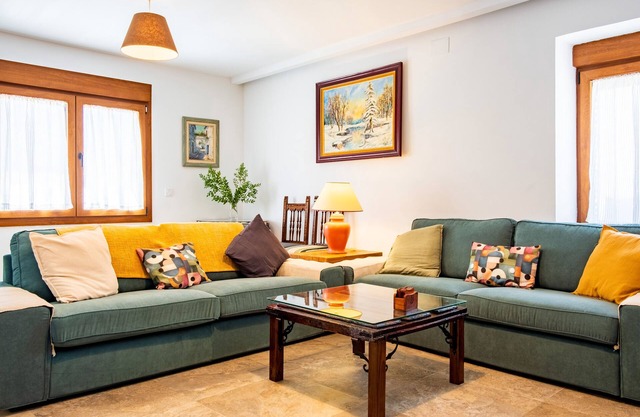 Country House 'Quercus' with Mountain View, Wi-Fi and Air Conditioning