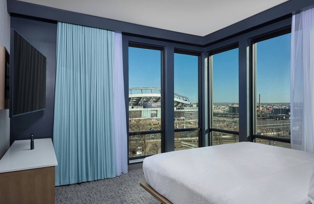 Courtyard by Marriott Denver Downtown West